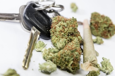 darf-man-unter-medizinischem-cannabis-auto-fahren